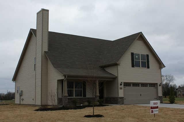 2nd image of 39 Oakton Lot 39