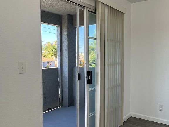 3rd image of 1757 Richland Ave #B4ca62a49
