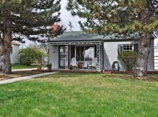 2935 S Bellaire St, Denver, CO 80222
