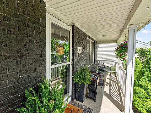 4th image of 1171 Deansway Dr