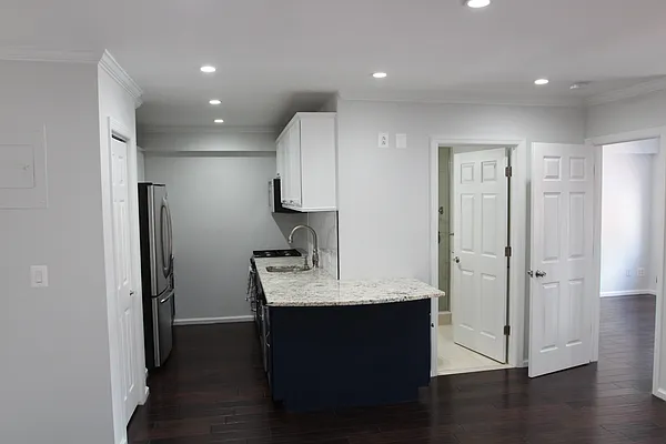 Rented by Owner | media 17