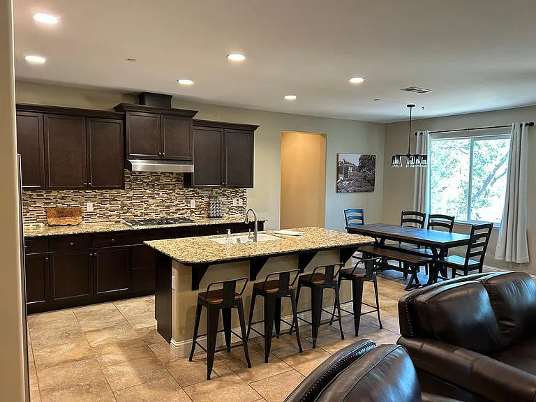 2021 Vista Oaks Way — Photo 4