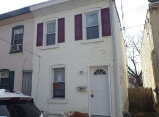 105 9th St, Upland, PA 19015