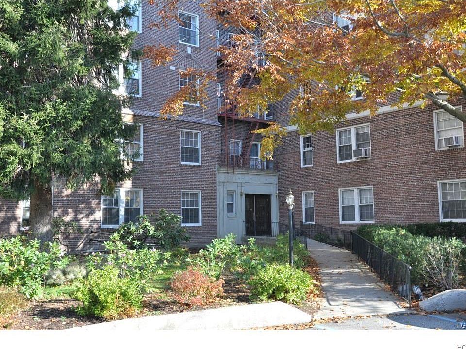1st image of 300 S Broadway APT 1F