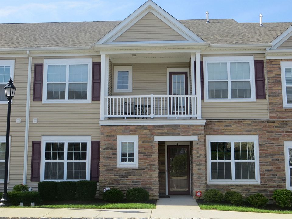 1st image of 34 Southampton Dr Unit 34