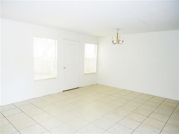 3rd image of 9627 Sugar Hill Dr #A