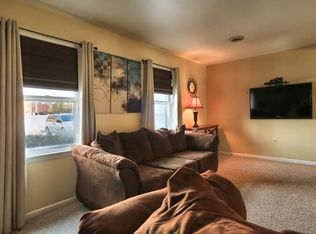 156 E Chapel Ave, Carlisle, PA 17013