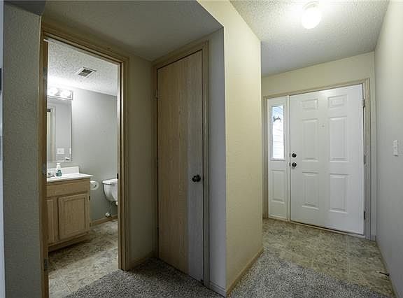 4th image of 5695 NW Plantation Ln
