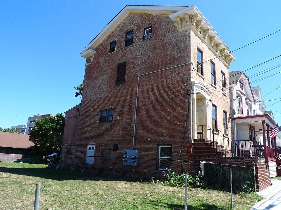 2nd image of 197 George St