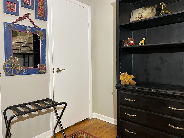 2nd Bedroom