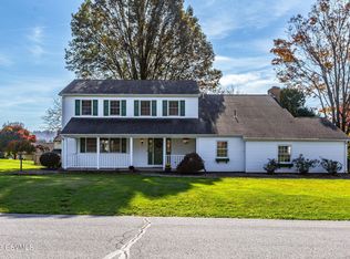 12 Rosewood Ct, Danville, PA 17821
