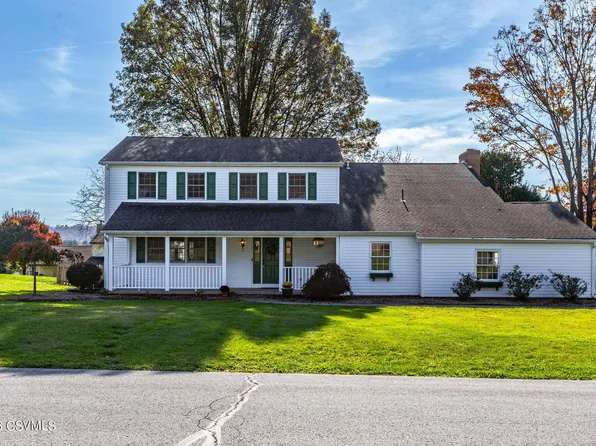 12 Rosewood Ct, Danville, PA 17821