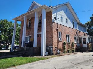 1303 State St, Saint Joseph, MI 49085