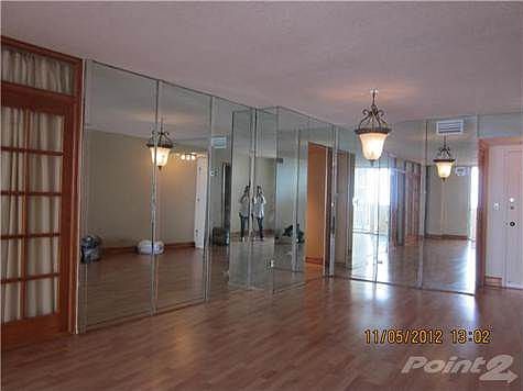 4th image of 6039 Collins Ave APT 911