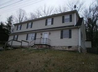 107 Greenbrier Ln, Dunbar, WV 25064