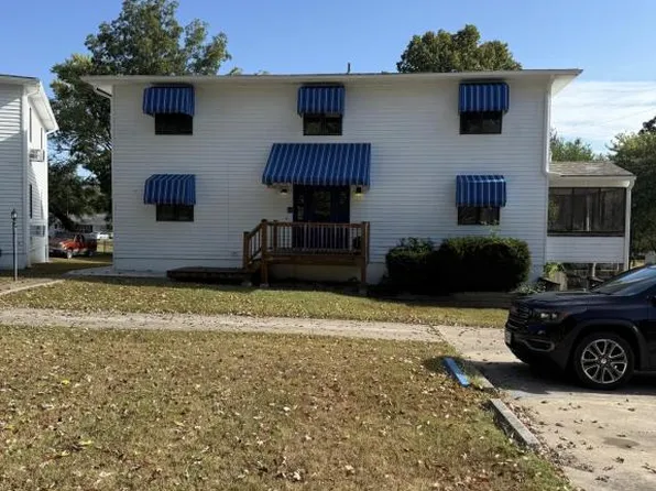 400 W Jackson St Unit 11, Warsaw, MO 65355