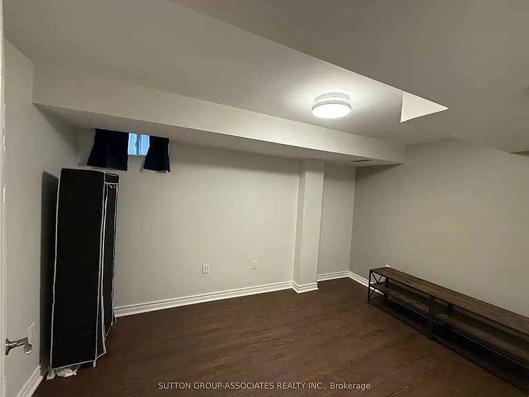 113 Dali Cres #BASEMENT — Photo 8