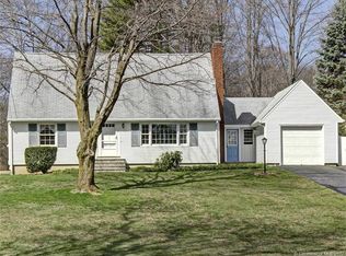 208 Edgewood Rd, Berlin, CT 06037