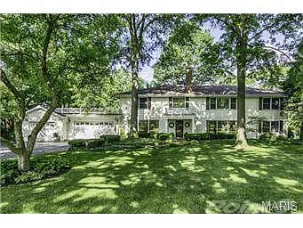 20 Colonial Hills Dr photo 1