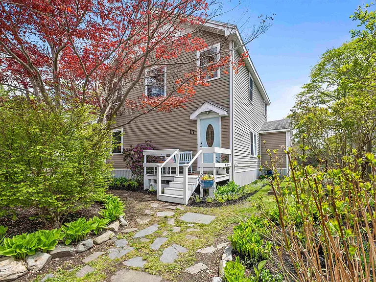 17 Elizabeth St — Photo 38