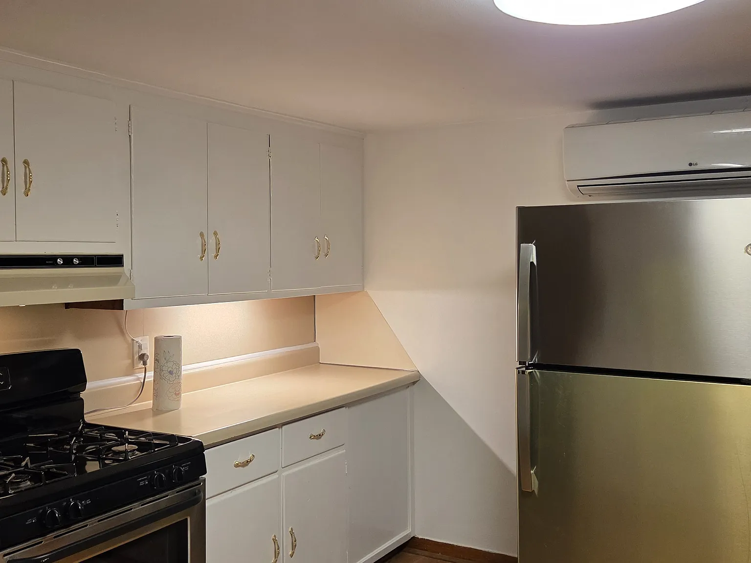 103 Warren St — Photo 4