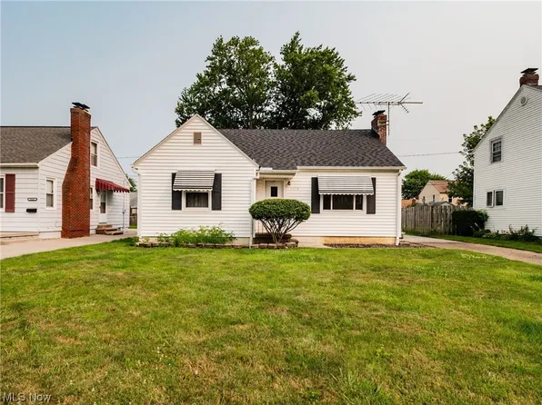 2531 S Jefferson Blvd, Lorain, OH 44052