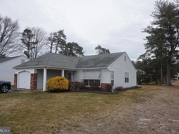 2nd image of 56 Stratford Rd