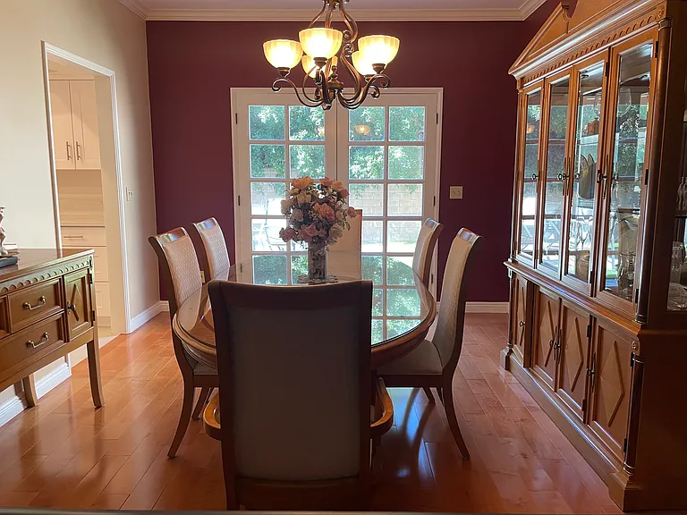 1083 E Elmwood Ave — Photo 17