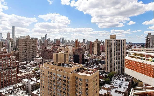 Rented by Douglas Elliman | media 25