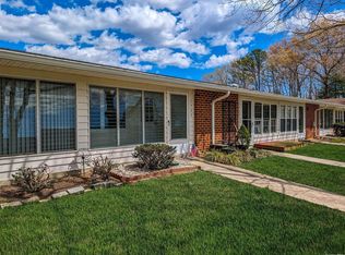 192 Ventry Ct UNIT B, Ridge, NY 11961