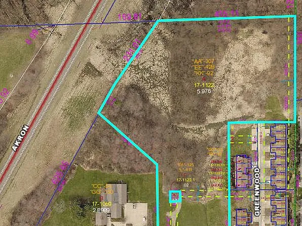 Greenwood Dr, Doylestown, OH 44230