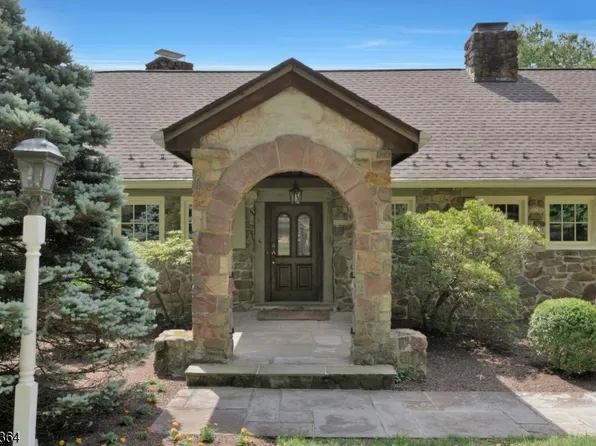 112 Dreahook Rd, Readington Twp., NJ 08833