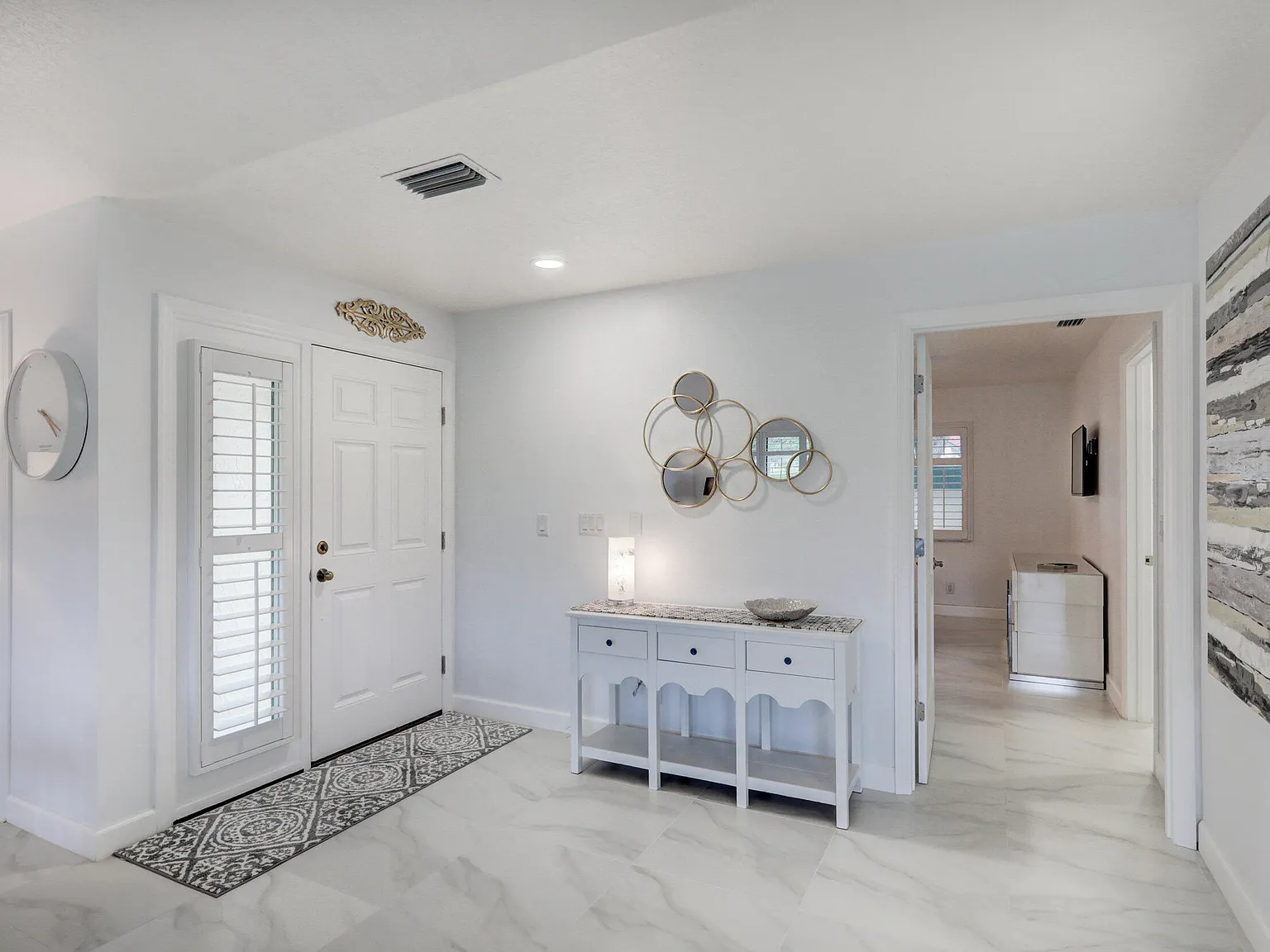 2 bed, 2.0 bath, 1400 sqft, $4,200 — Photo 3