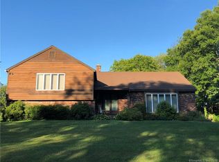 104 Terrell Farm Rd, Bethlehem, CT 06751