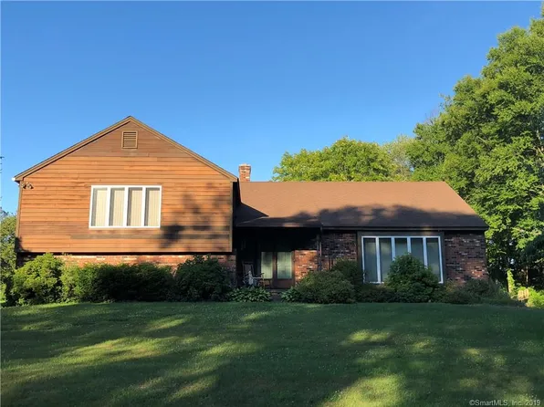 104 Terrell Farm Rd, Bethlehem, CT 06751