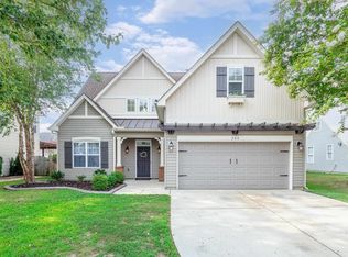 204 Buck Johnson St, Fuquay Varina, NC 27526