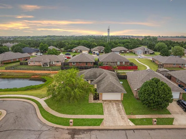 2369 Blue Jay Dr, Edmond, OK 73012
