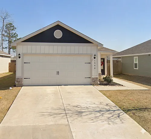 15468 Maple Terrace Dr Photo 1