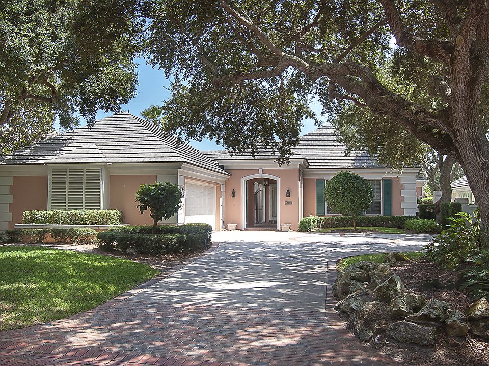 1st image of 250 Sundial Ct
