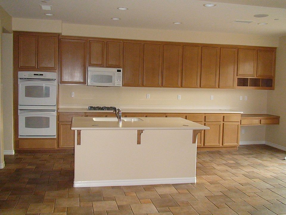 1st image of 1669 Tivoli Dr