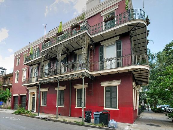 3rd image of 1002 Esplanade Ave
