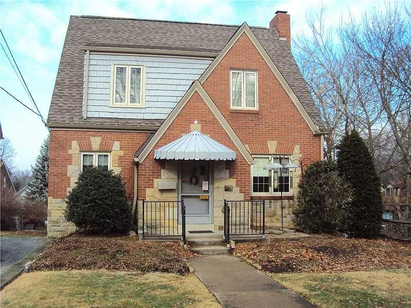 2nd image of 614 McCully St