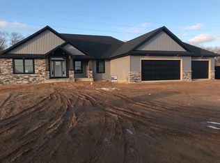 30891 Villa Dr, Granger, IN 46530