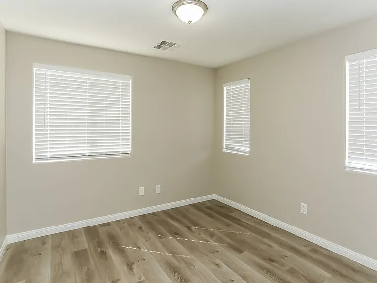 8329 Wildwood Glen Dr — Photo 14