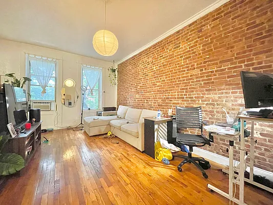 Rented by Doorway NYC, LLC | media 1