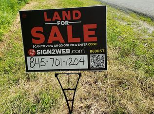 Woods Rd, Barryville, NY 12719