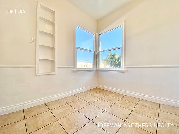 4th image of 340 N Curson Ave #3/4