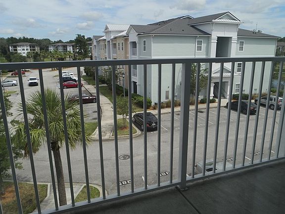 2nd image of 4917 Key Lime Dr Unit 301
