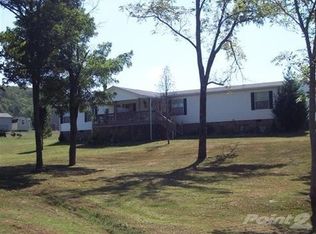 261 Hopewell Rd, Bradyville, TN 37026