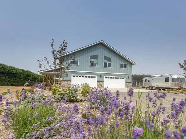 243 Maritime Dr, Port Angeles, WA 98362